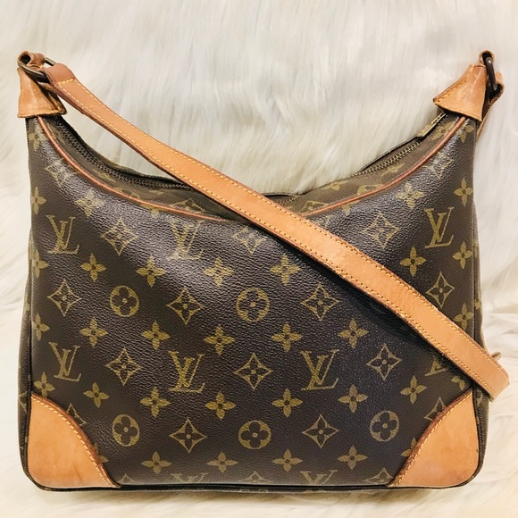Louis Vuitton Handbags - ON SALE!!! Authentic Louis Vuitton Boulogne #6.6z